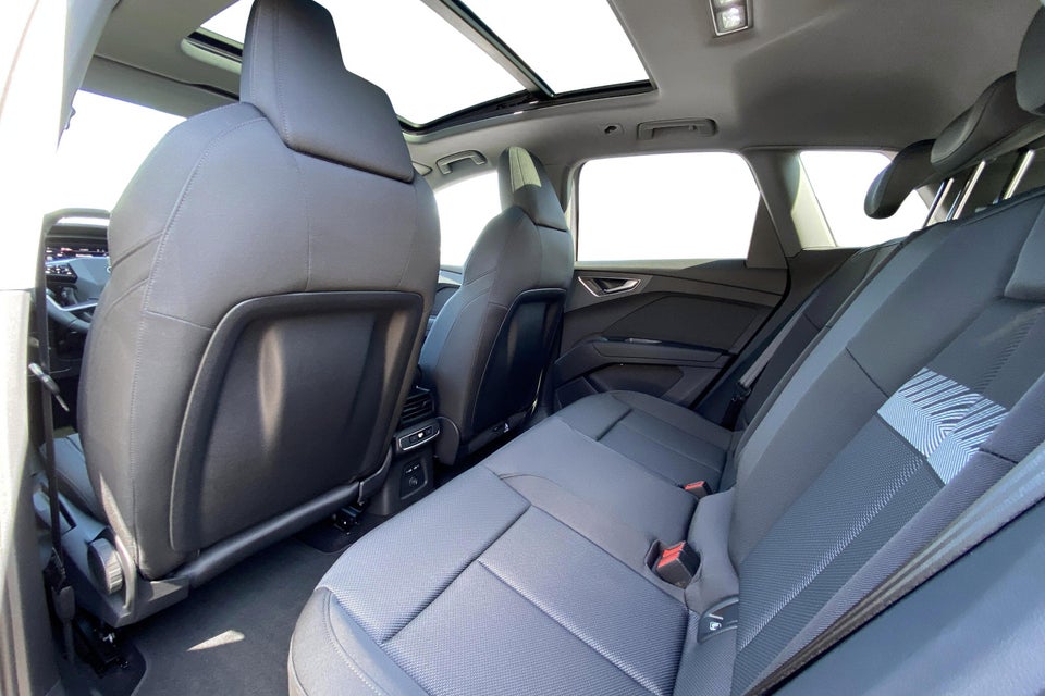 Audi Q4 e-tron 45 S-line Edition 5d