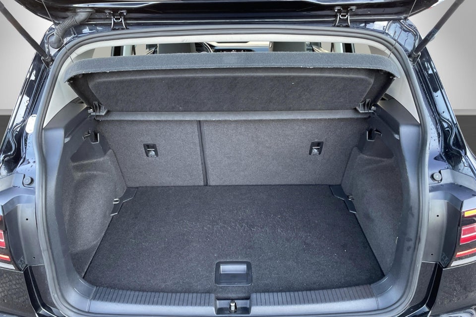 VW T-Cross 1,0 TSi 115 Life Team 5d