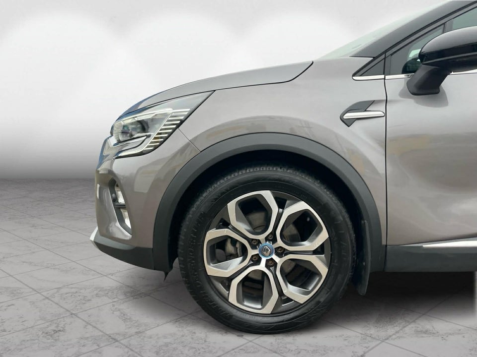 Renault Captur 1,6 E-Tech Intens 5d