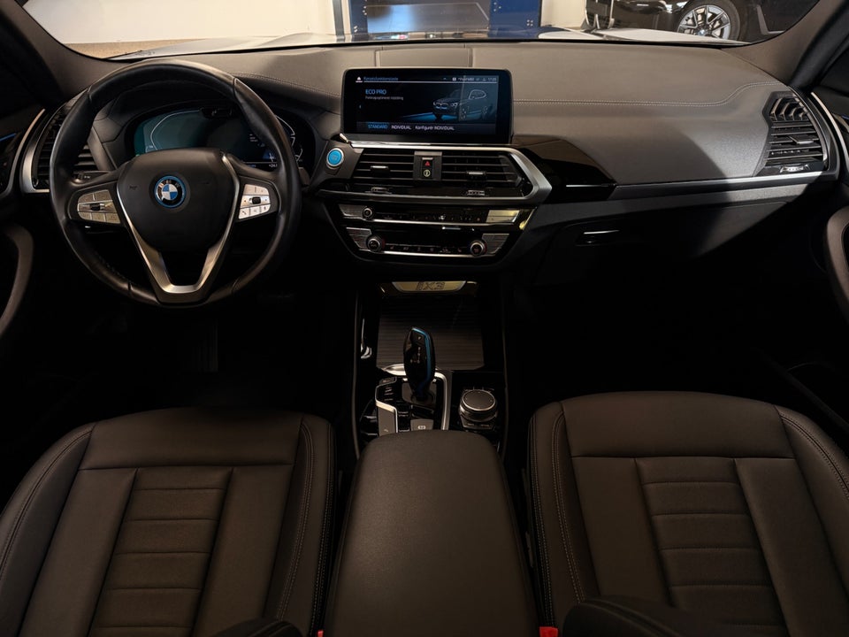 BMW iX3 Charged 5d