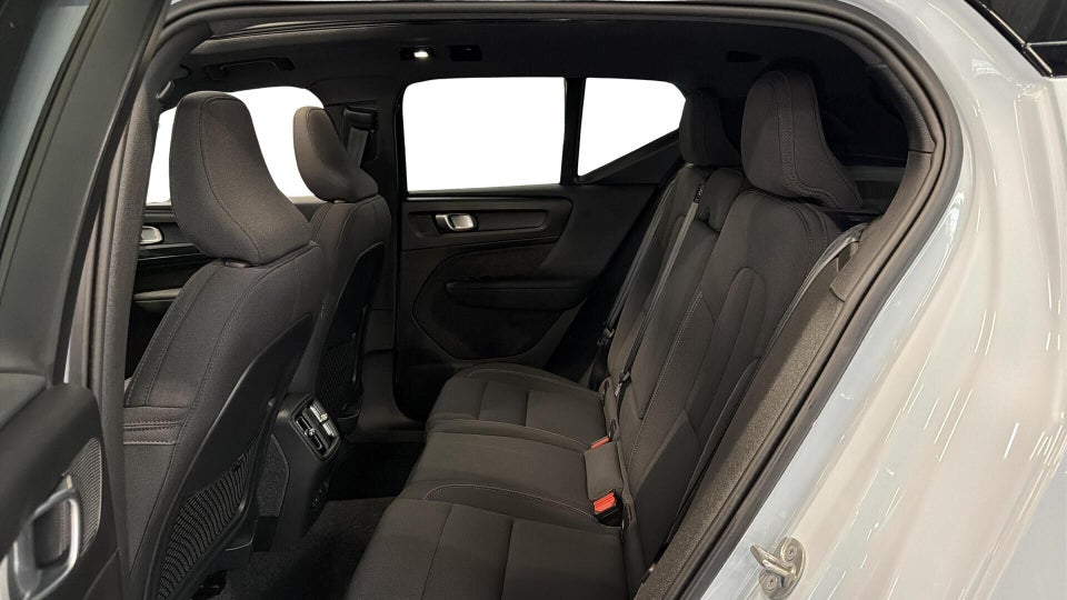 Volvo EX40 Extended Range Ultra 5d