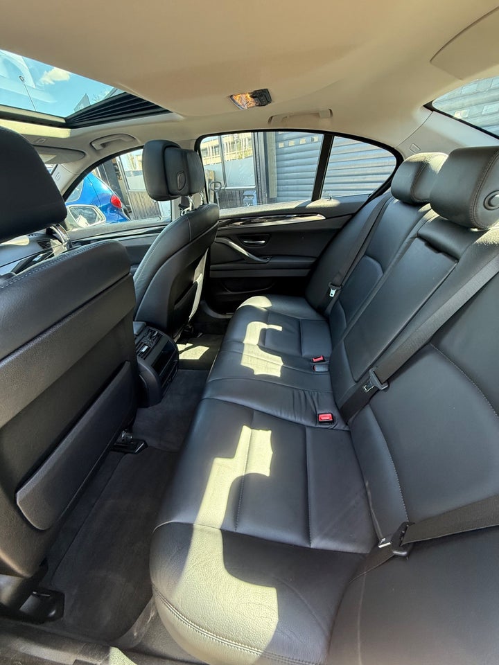 BMW 523i 3,0  4d