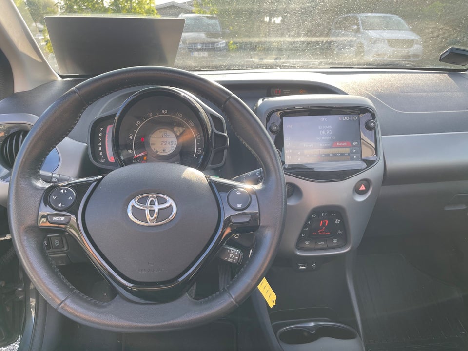 Toyota Aygo 1,0 VVT-i x-sky 5d