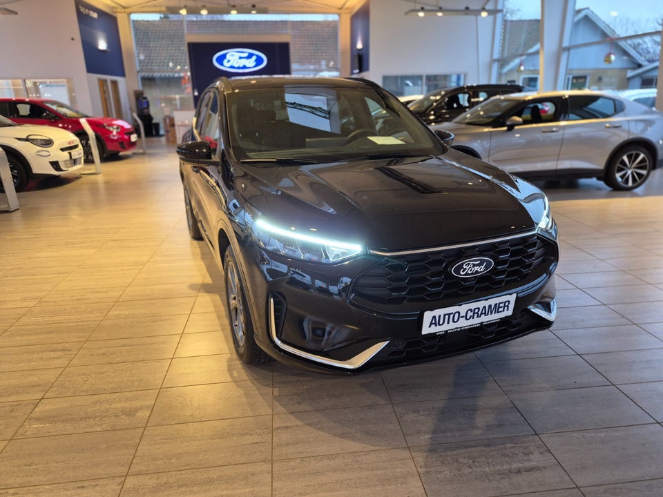 Ford Kuga 2,5 PHEV ST-Line X CVT 5d