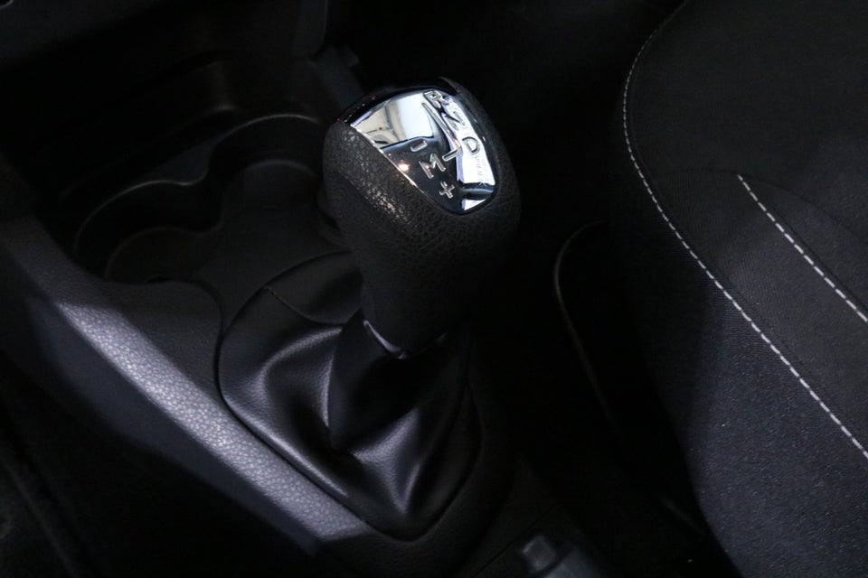 Dacia Logan 0,9 TCe 90 Laureate MCV Easy-R 5d