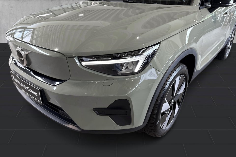 Volvo EX40 Extended Range Core 5d