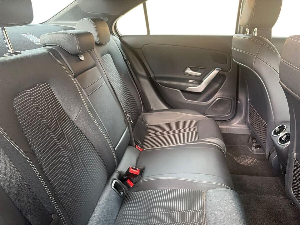 Mercedes A250 e 1,3 Progressive aut. 4d