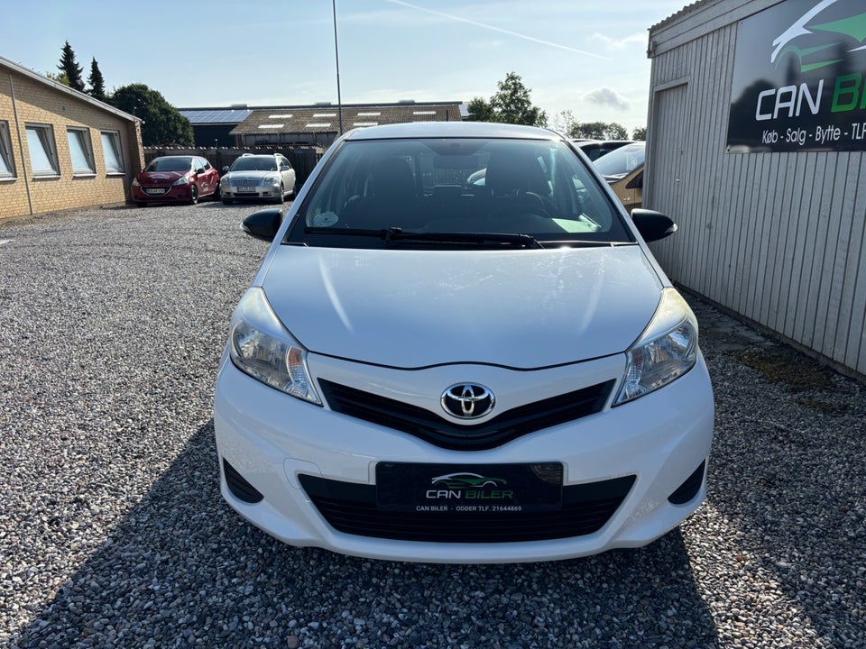 Toyota Yaris 1,0 VVT-i T1 5d