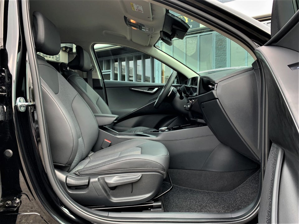 Kia Niro 1,6 PHEV Prestige DCT 5d