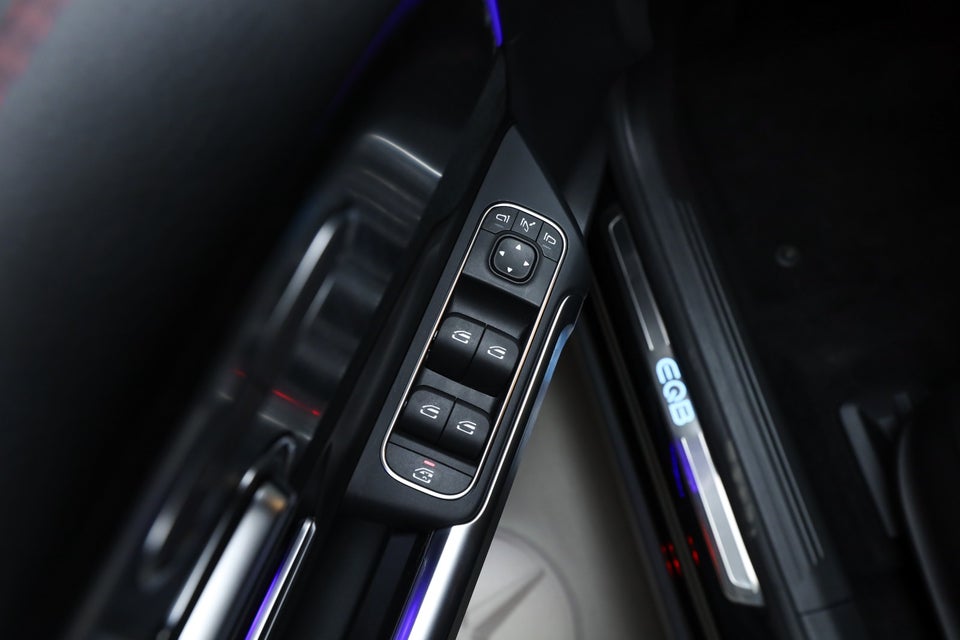 Mercedes EQB250+ AMG Premium 5d