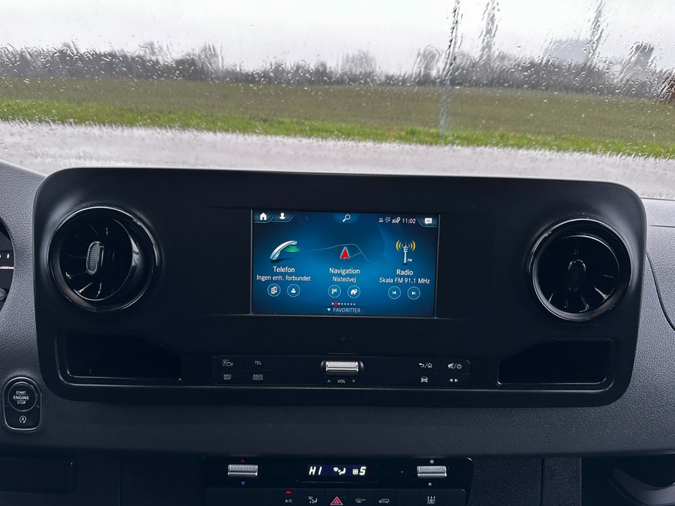 Mercedes Sprinter 214 2,2 CDi A2 Kassevogn aut. FWD