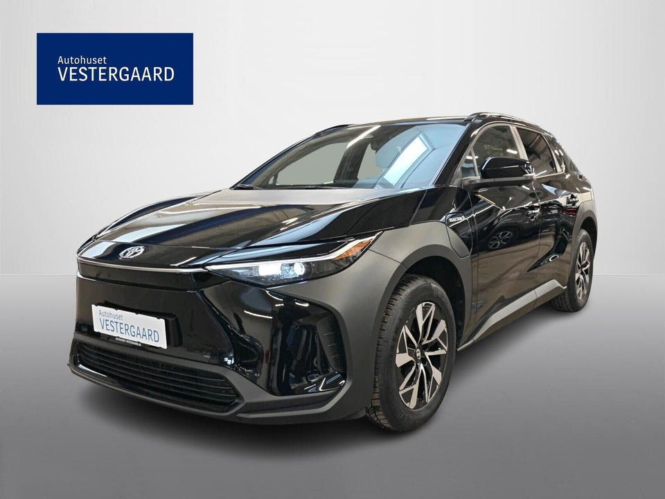 Toyota bZ4X Active 5d