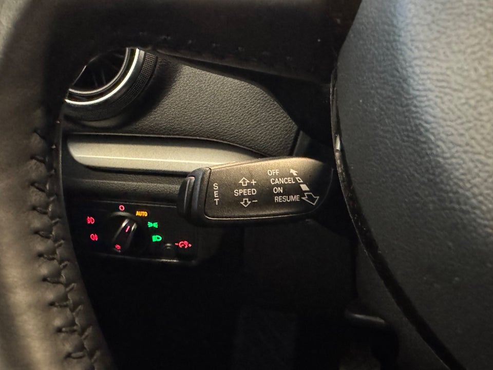 Audi A3 1,4 TFSi 140 Ambiente Cabriolet 2d