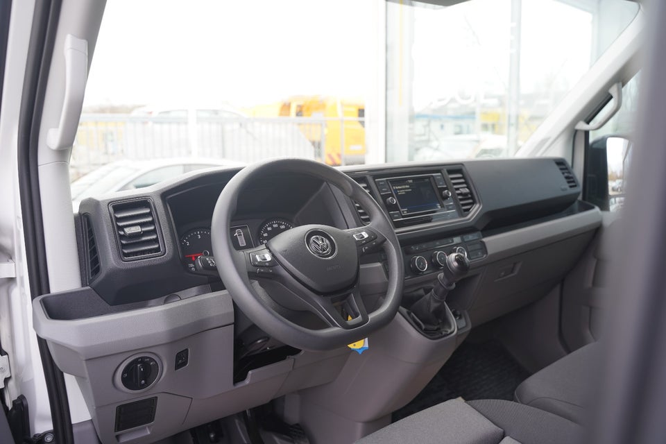 VW Crafter 35 2,0 TDi 140 Kassevogn L3H2