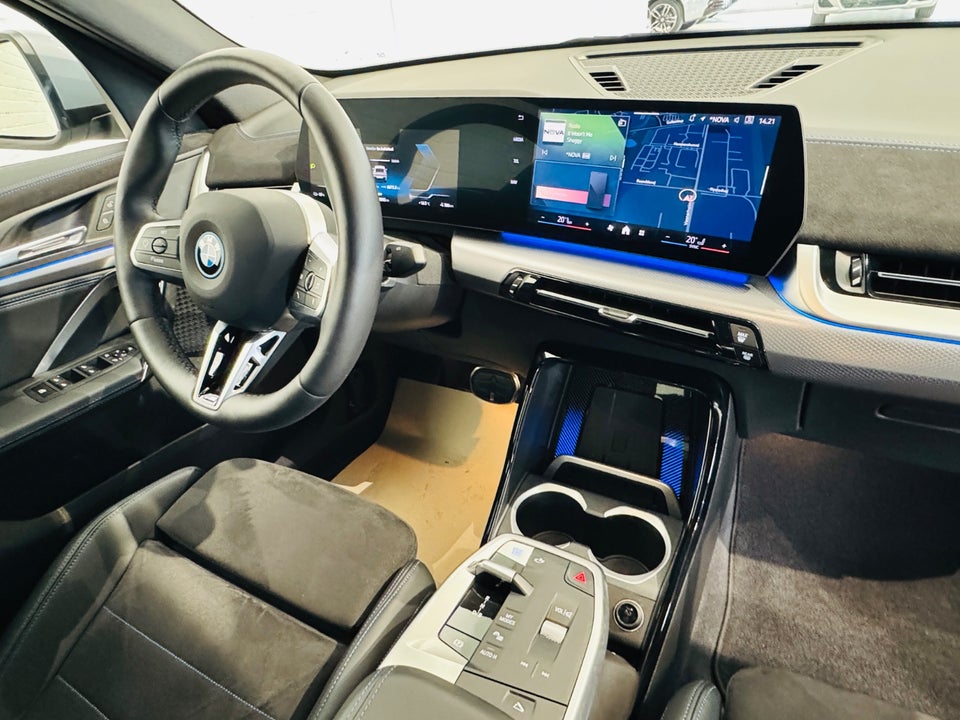 BMW iX2 xDrive30 M-Sport 5d