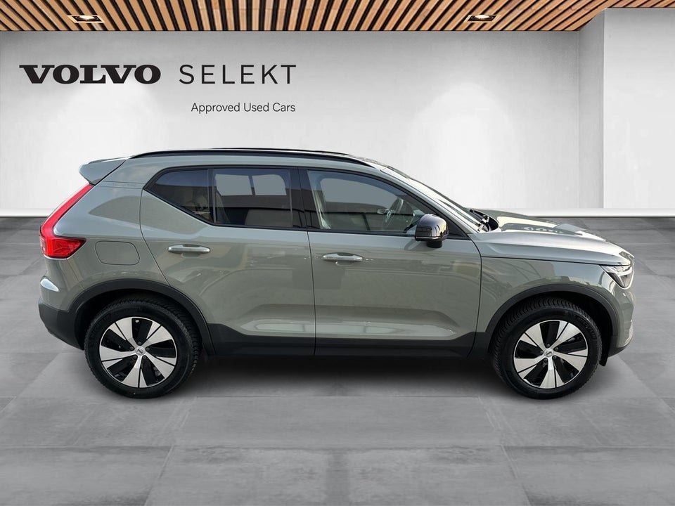 Volvo XC40 1,5 T4 ReCharge Plus Dark aut. 5d