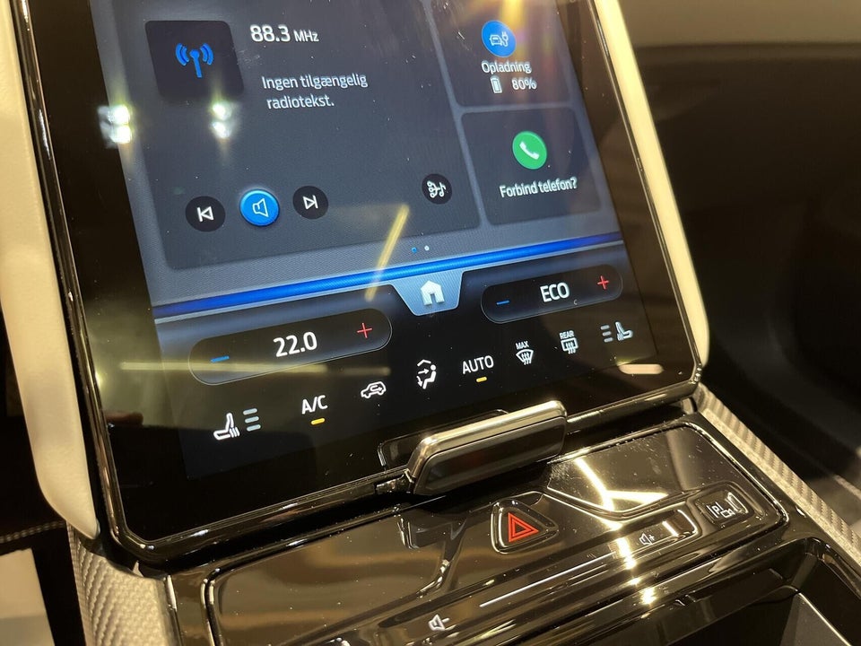 Ford Explorer 82 Premium Extended Range 5d