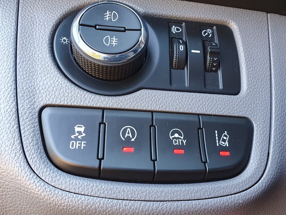 Opel Karl 1,0 Cosmo 5d