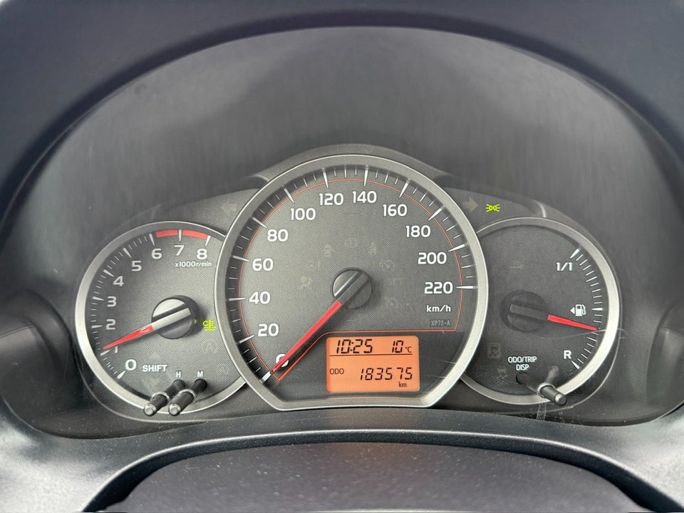 Toyota Yaris 1,0 VVT-i T2 Touch 5d