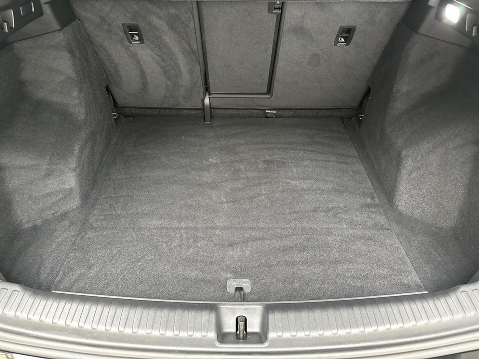 Audi Q4 e-tron 45 S-line 5d