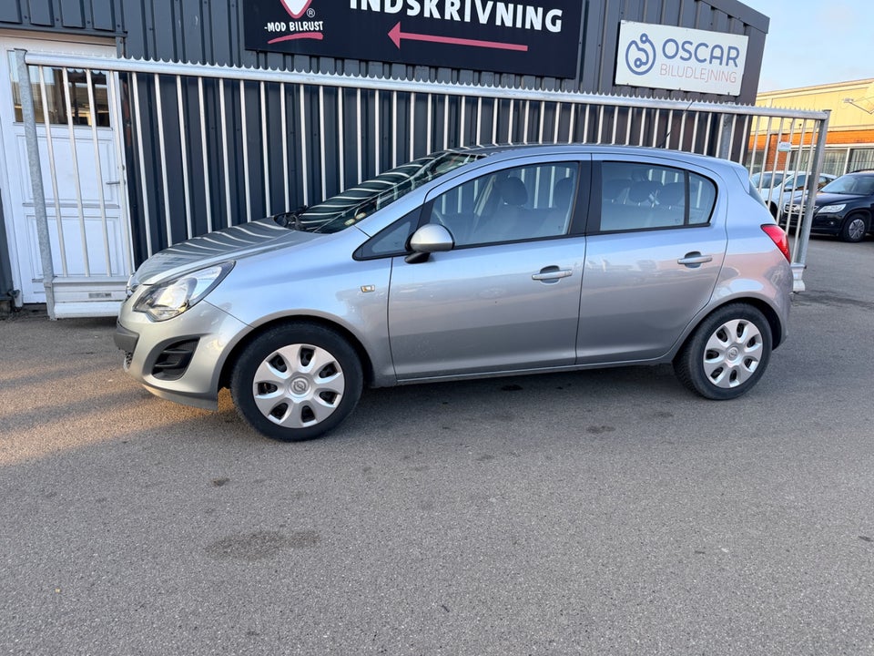 Opel Corsa 1,2 16V Enjoy 5d