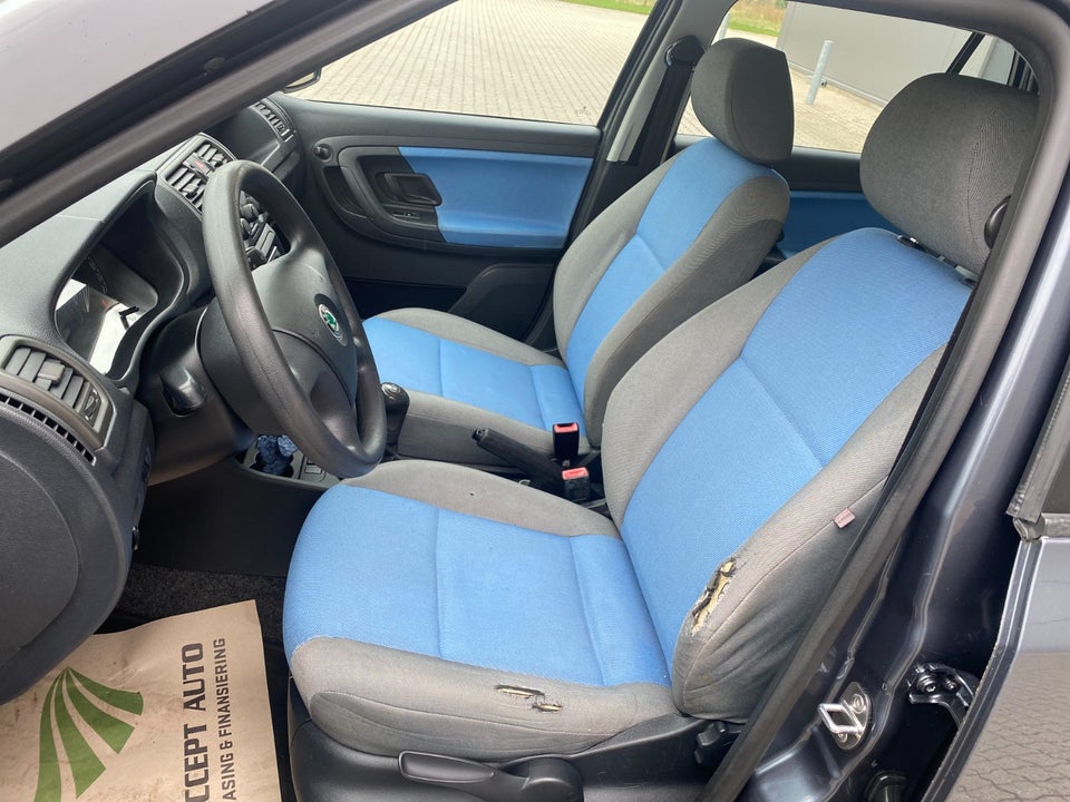 Skoda Fabia 1,4 16V Ambiente 5d