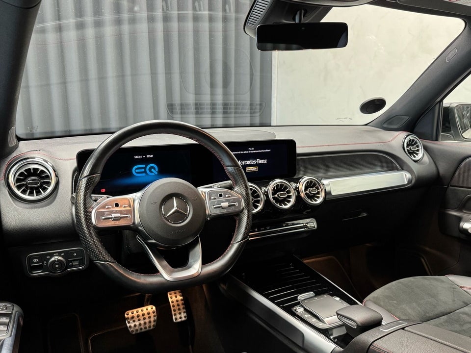 Mercedes EQB250 AMG Line 5d