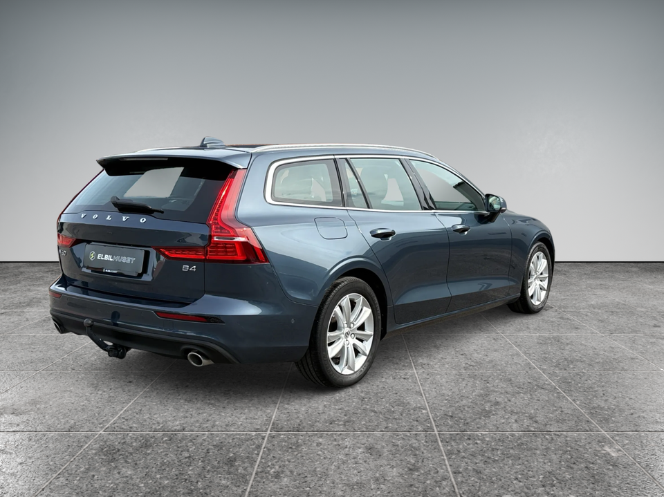 Volvo V60 2,0 B4 197 Momentum aut. 5d