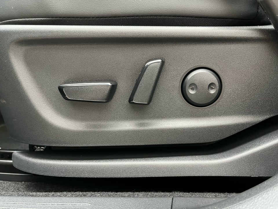 Nissan Ariya 87 Advance 5d