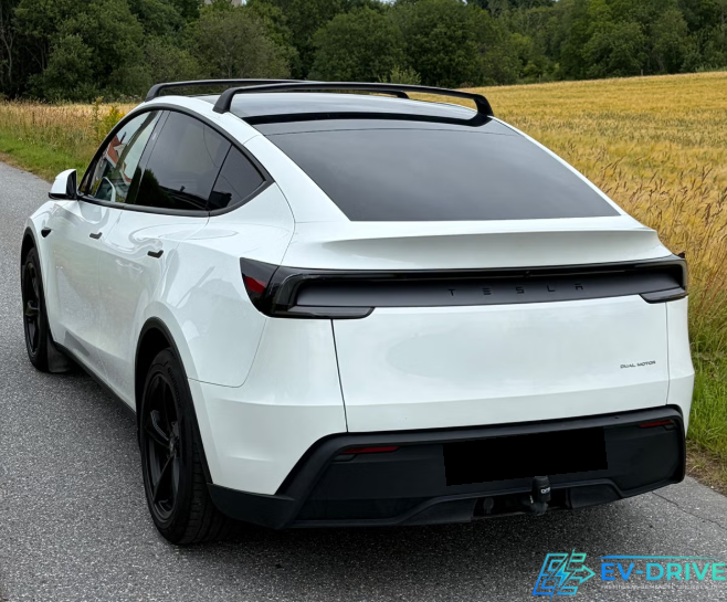 Tesla Model Y Long Range AWD 5d
