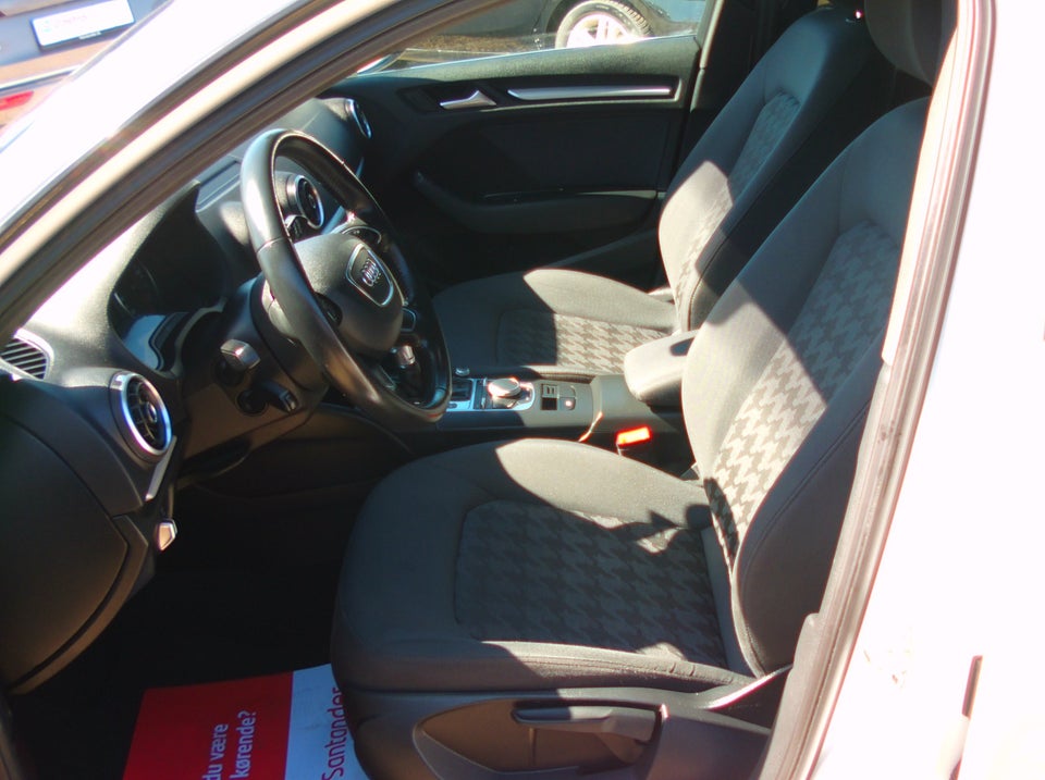 Audi A3 1,4 TFSi 125 Ambition Sportback S-tr. 5d