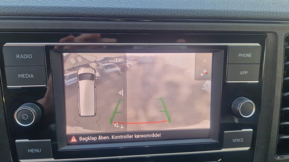 VW Crafter 35 2,0 TDi 177 Kassevogn L3H2 aut.