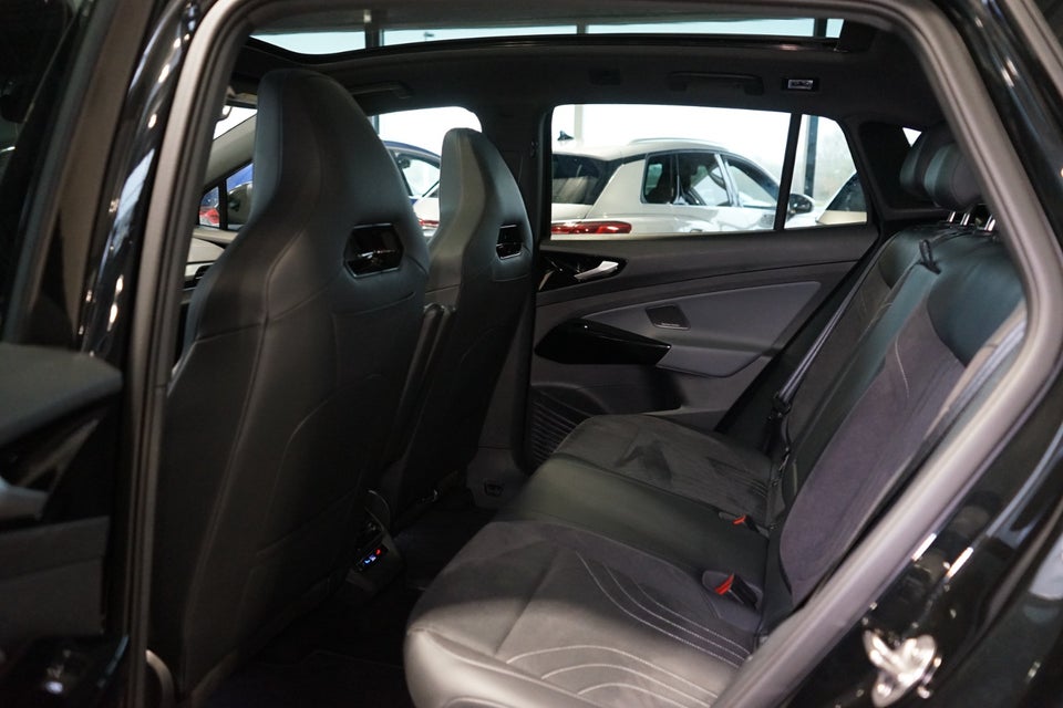 VW ID.4 77 Style 5d
