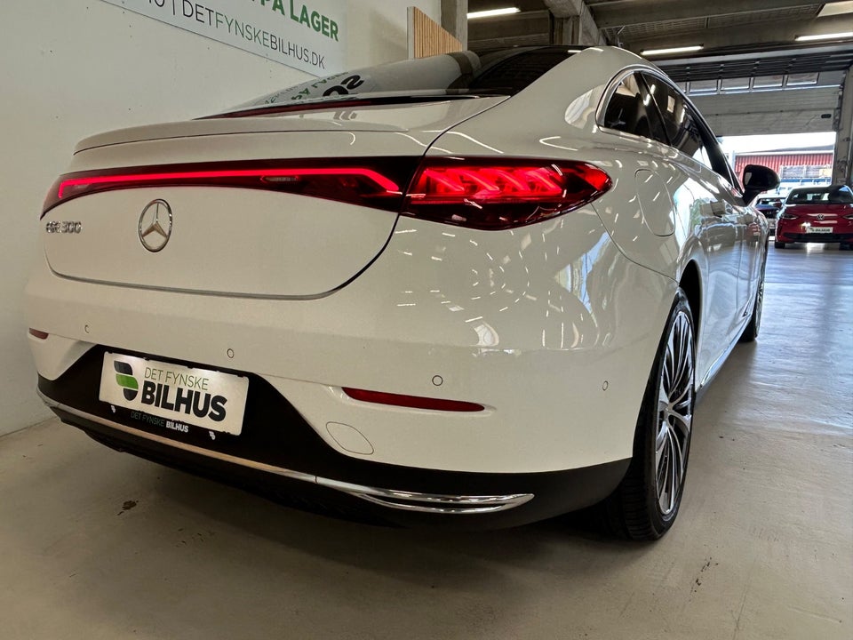 Mercedes EQE300 4d
