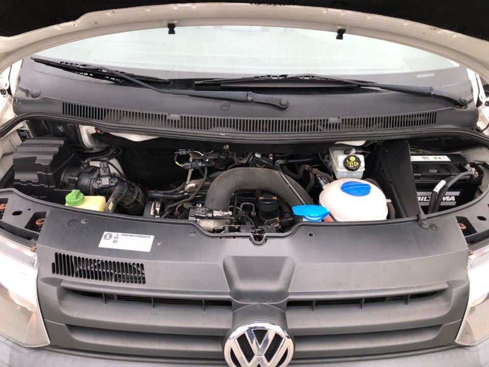 VW Transporter 2,0 TDi 114 Db.Kab m/lad 4d