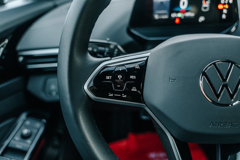 VW ID.4 77 Pro Style+ 5d