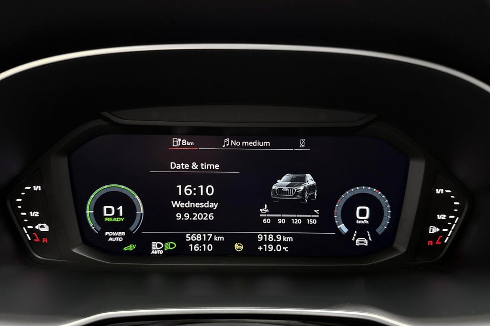 Audi Q3 45 TFSi e Attitude plus S-tr. 5d