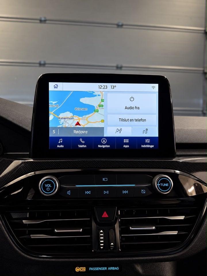 Ford Kuga 2,5 PHEV ST-Line X CVT 5d
