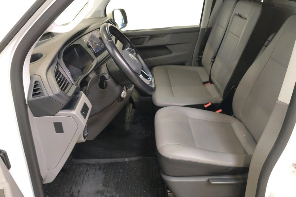 VW Transporter 2,0 TDi 204 Kassevogn DSG 4Motion kort