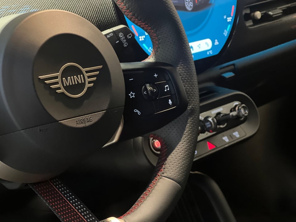 MINI Cooper SE JCW Trim XL 3d