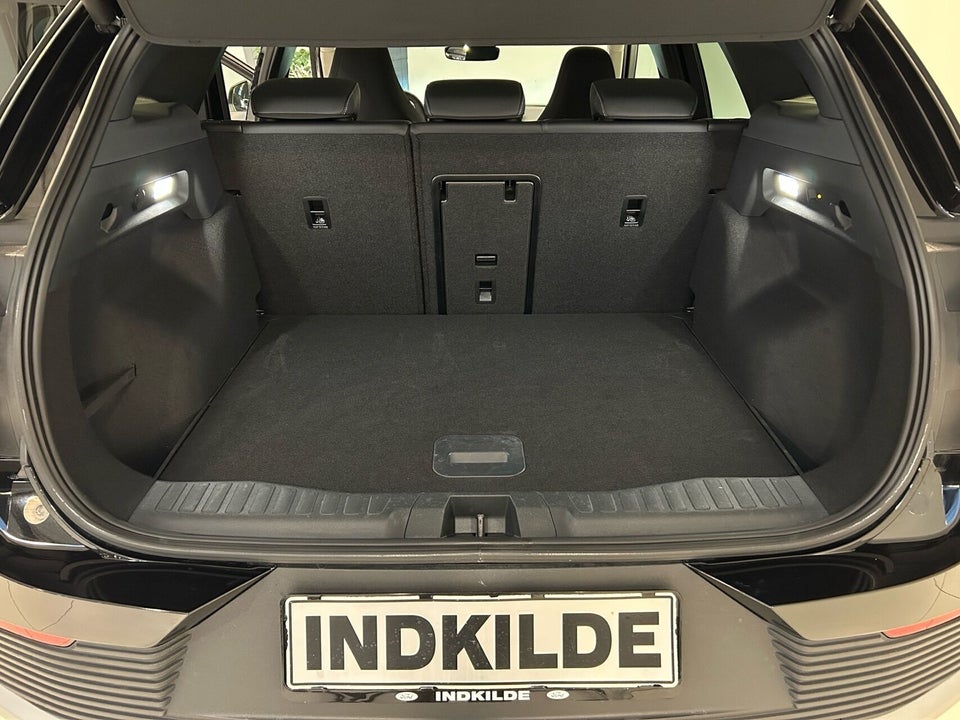 Ford Explorer 77 Select Extended Range 5d