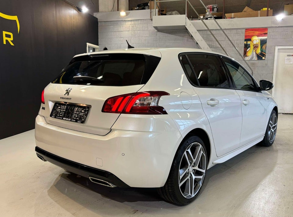 Peugeot 308 1,6 BlueHDi 120 Style 5d