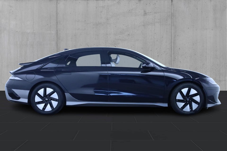 Hyundai Ioniq 6 77 Creative 4d