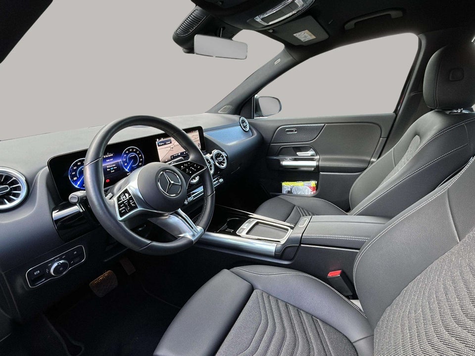 Mercedes EQA250+ Progressive 5d