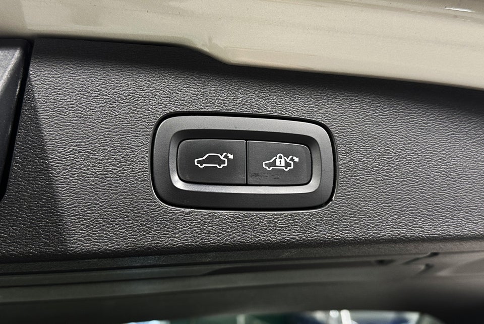 Volvo V60 2,0 D4 190 Inscription aut. 5d