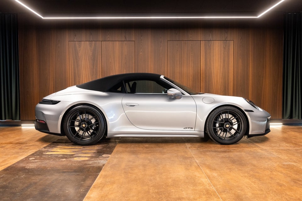 Porsche 911 Carrera GTS 3,6 Cabriolet PDK 2d