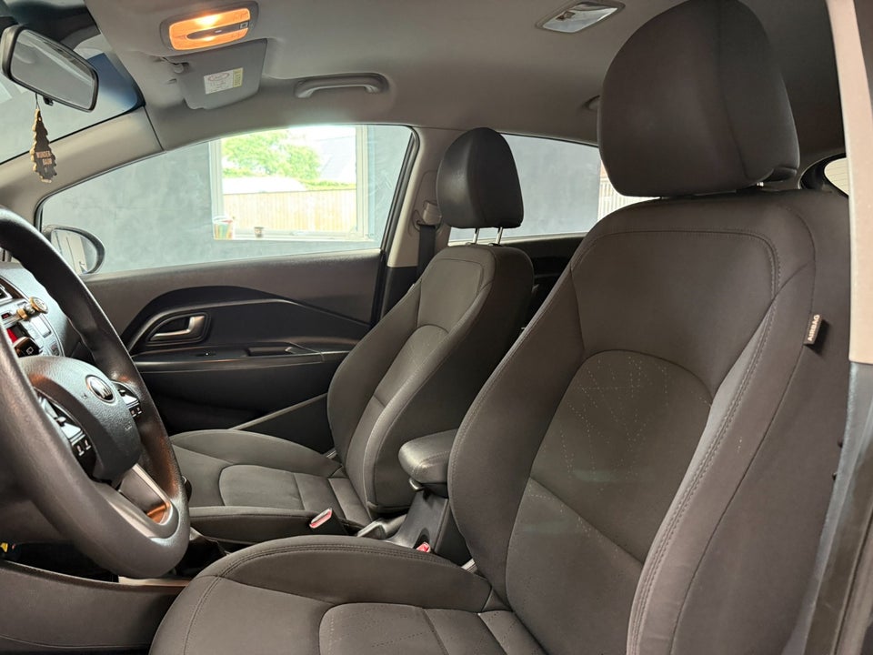 Kia Rio 1,2 CVVT World Cup 5d