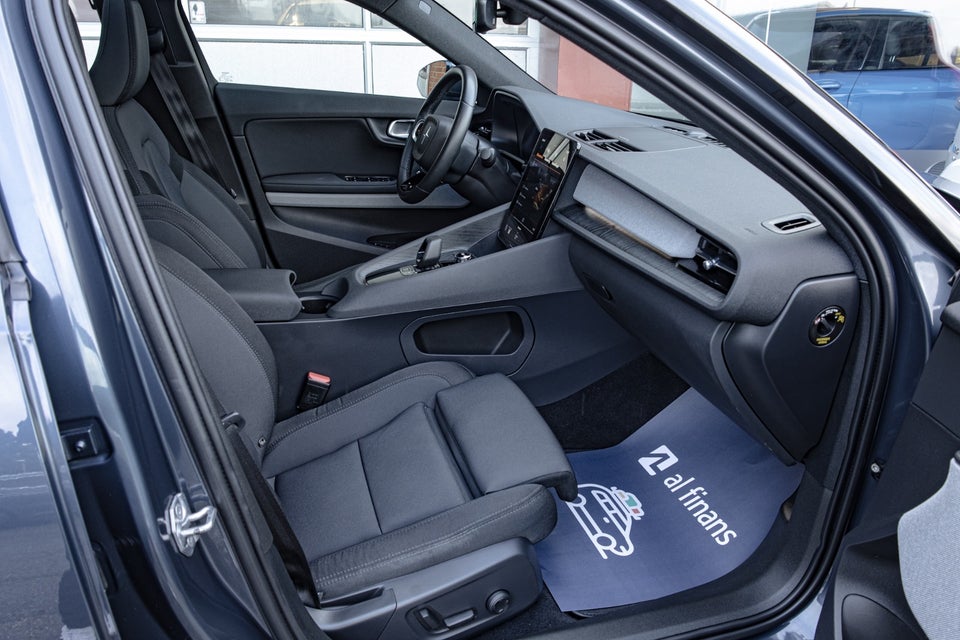 Polestar 2 Long Range AWD 5d