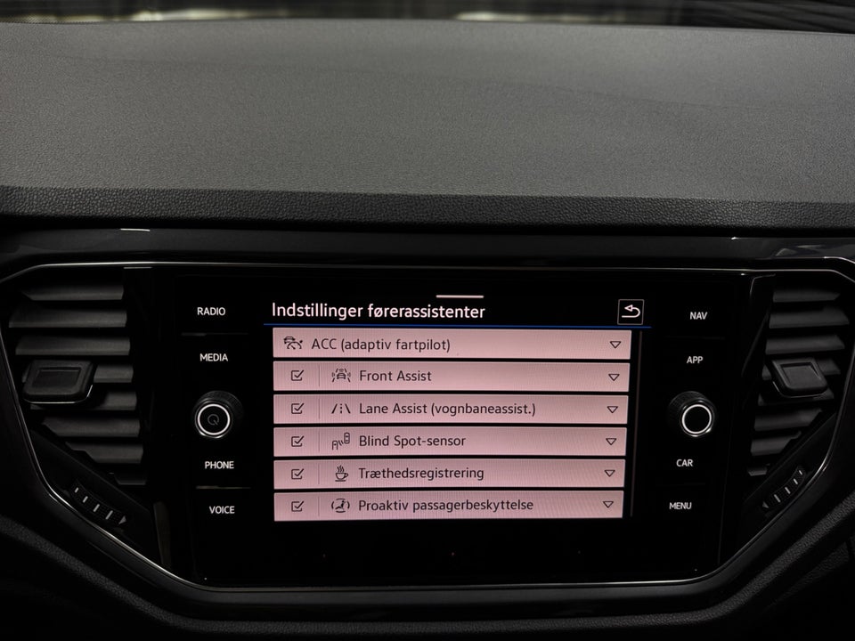 VW T-Roc 1,5 TSi 150 Sport Team DSG 5d