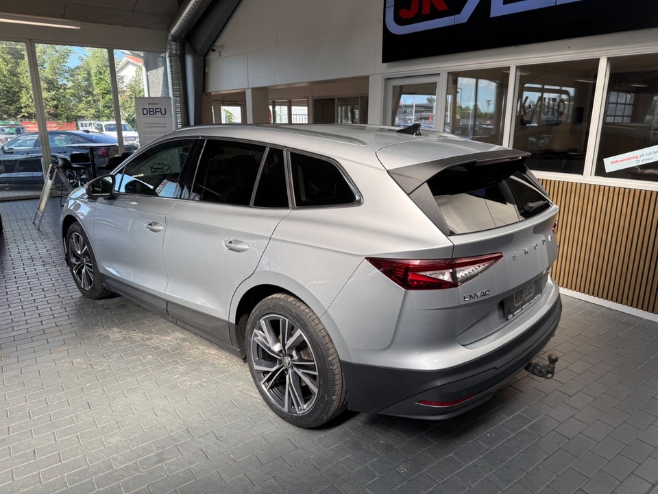 Skoda Enyaq 80 iV Suite 5d